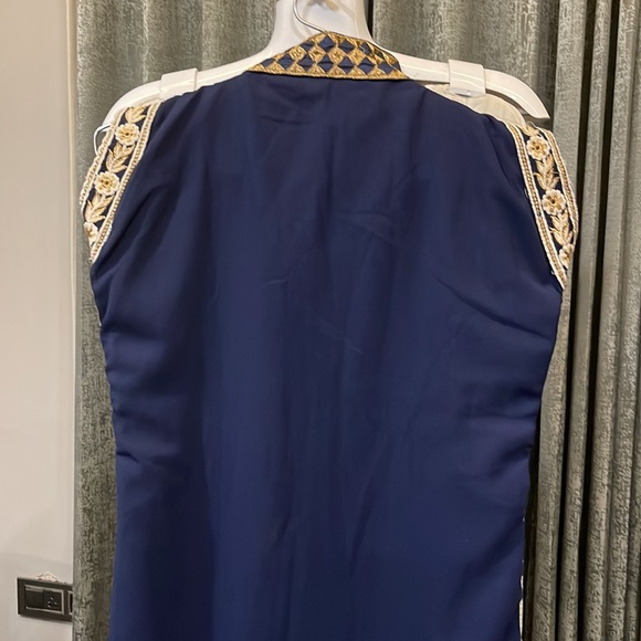 Karishma Kapoor Georgette Stitched Kurta In Blue Colour - Picture 12 of 16